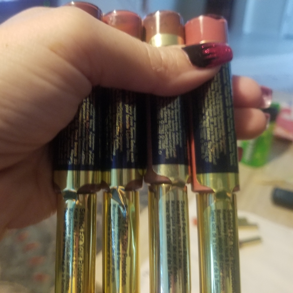 Lipsense - Picture 2 of 2